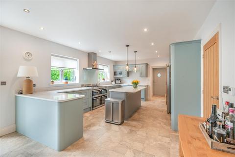 5 bedroom detached house for sale - Wrights Lane, Wymondham
