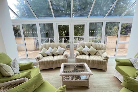 2 bedroom flat for sale - Tregolls Road, Truro