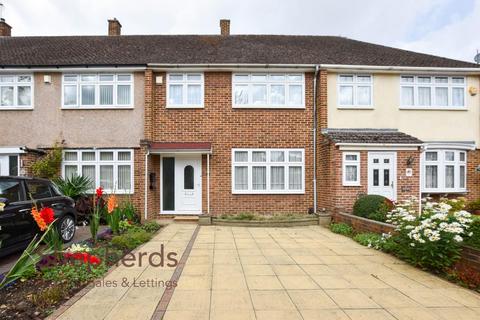 57 Elm Drive, Cheshunt, Waltham Cross, EN8 0SB
