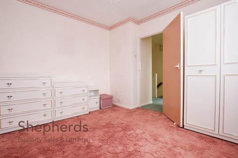57 Elm Drive, Cheshunt, Waltham Cross, EN8 0SB