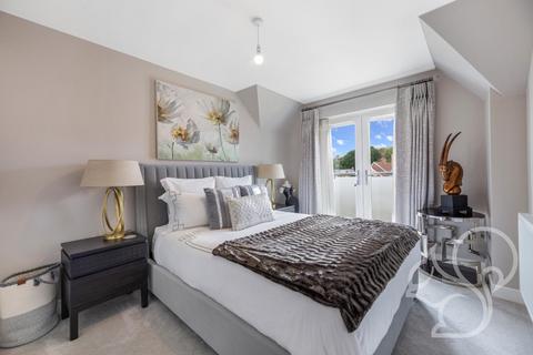 5 bedroom semi-detached house for sale - Marina Walk, Rowhedge