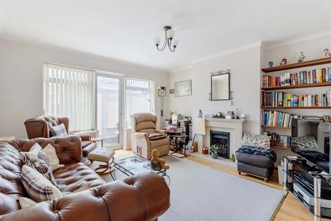 3 bedroom detached house for sale, Goring Road, Goring-By-Sea, Worthing