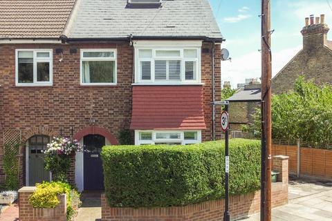 84 Brightfield Road, London, SE12 8QF