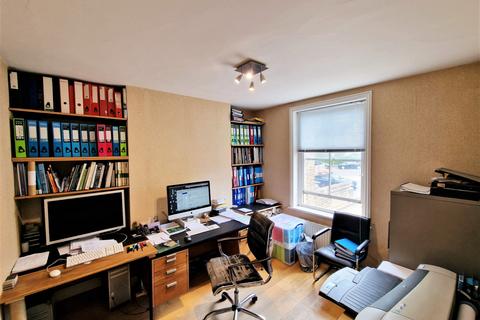 2 bedroom flat for sale - Finchley Road, NW11