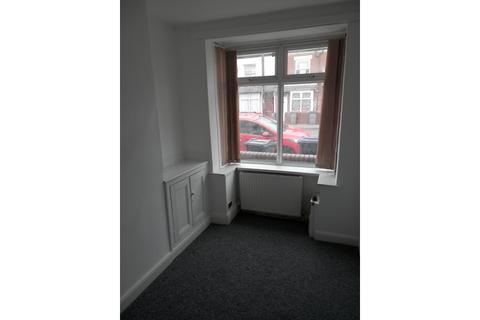 3 bedroom terraced house to rent, Markby Road, Winson Green, Birmingham