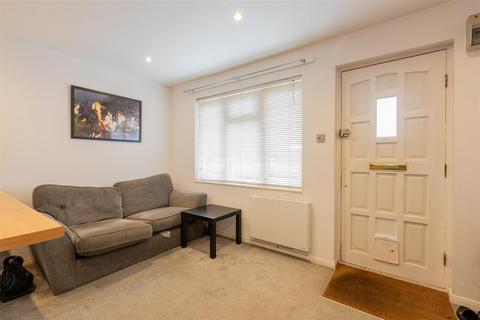 1 bedroom maisonette for sale, Maypole Road, Taplow