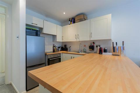 1 bedroom maisonette for sale, Maypole Road, Taplow