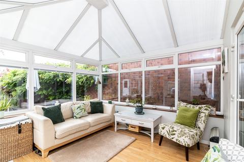 42 Brettsil Drive, Ruddington, Nottingham, NG11 6AH