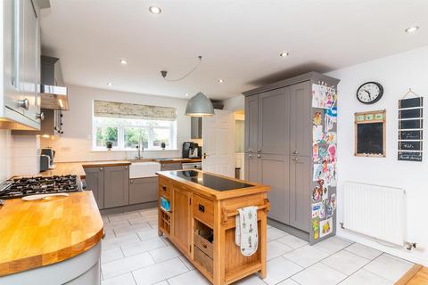 42 Brettsil Drive, Ruddington, Nottingham, NG11 6AH