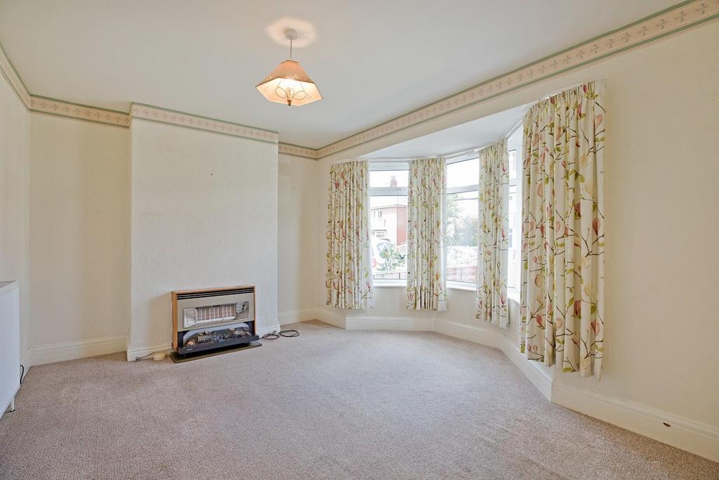 St. Johns Road, Harrogate 3 bed semidetached house £255,000