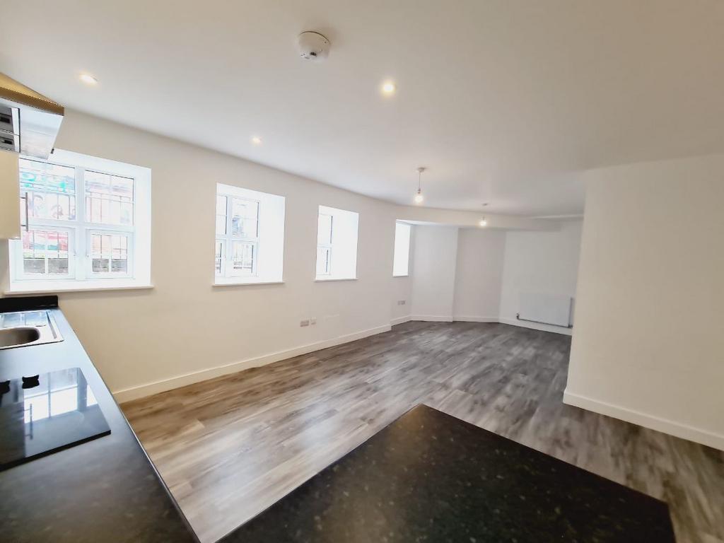 Flat, Rudlens Apartments, Mill Road, Wellingborough 1 bed flat £815