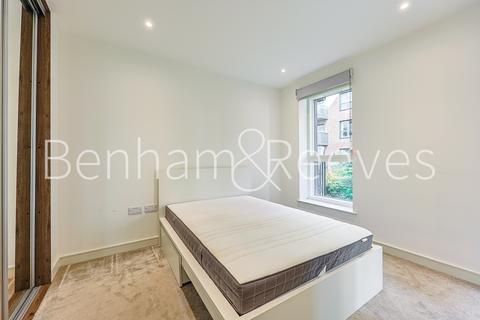 undefined, Accolade Avenue, Southall UB1