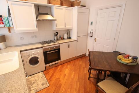 2 bedroom flat for sale - Royal Crescent, BS23
