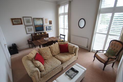 2 bedroom flat for sale - Royal Crescent, BS23