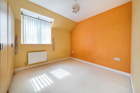 3 bedroom apartment to rent, Wayte Street,  Nightingale Rise,  SN2