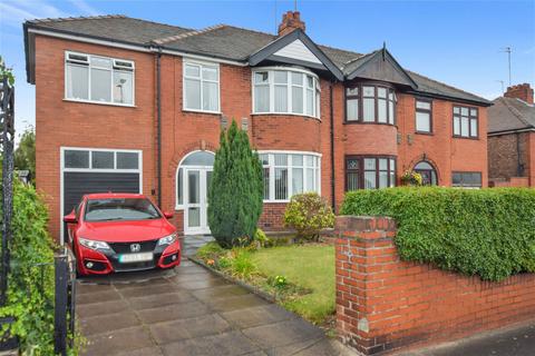4 bedroom semi-detached house for sale - Kingsway, Widnes