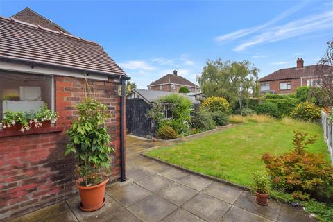 4 bedroom semi-detached house for sale, Kingsway, Widnes