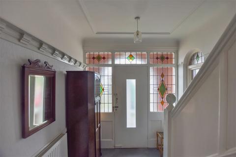 4 bedroom semi-detached house for sale - Kingsway, Widnes