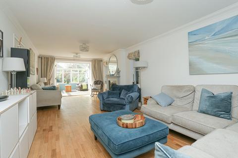 14 Cottington Road, Cliffsend, Ramsgate, CT12 5JW