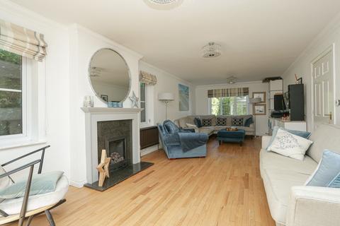 14 Cottington Road, Cliffsend, Ramsgate, CT12 5JW