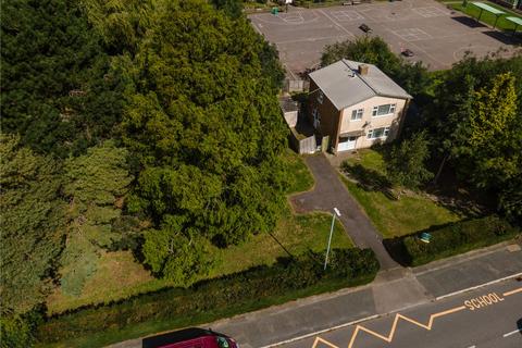 3 bedroom detached house for sale - Windsor Road, Lawns, Swindon, Wiltshire, SN3