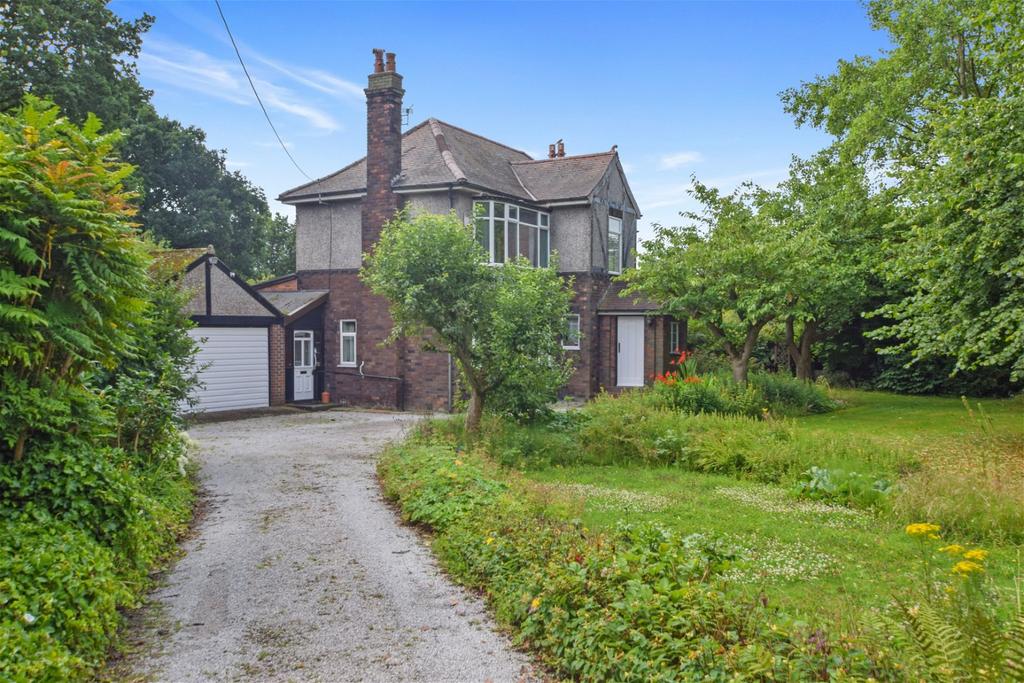 Crosslands, Cronton Road, Widnes 4 bed detached house for sale £695,000