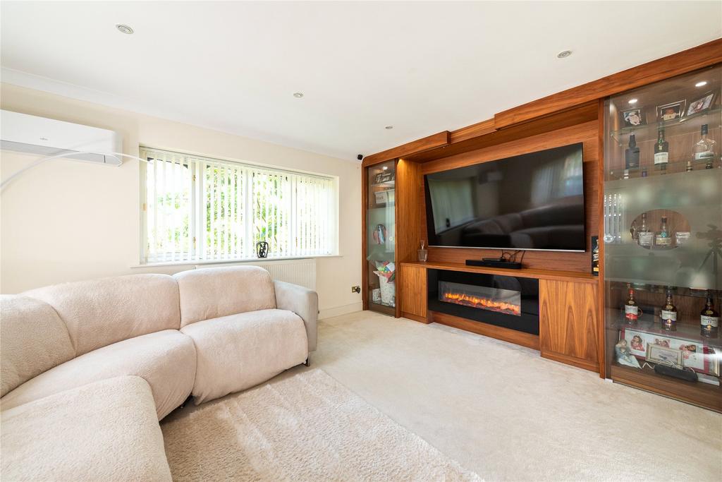 Study/Family Room