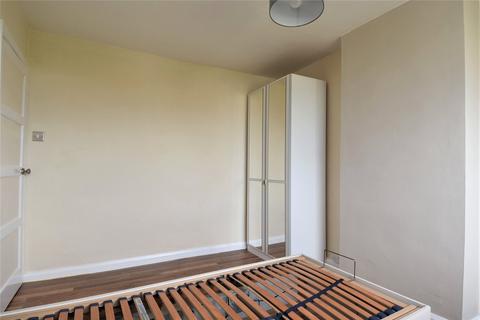 32 Dell Road, Birmingham, B30 2HZ