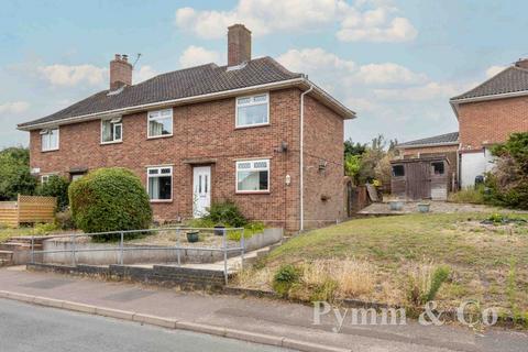 3 bedroom semi-detached house for sale - Nasmith Road, Norwich NR4