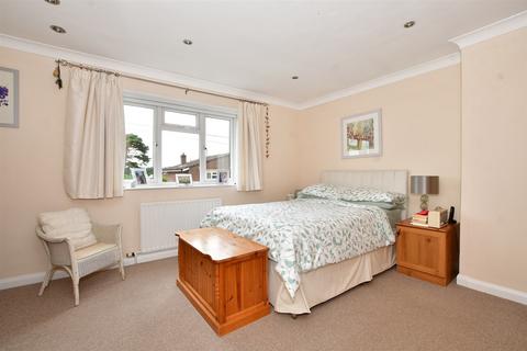 5 Duncan Road, Burgh Heath, Tadworth, KT20 6DR