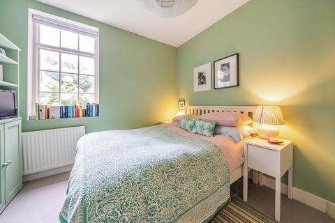 28a Berrymead Gardens, London, W3 8AB