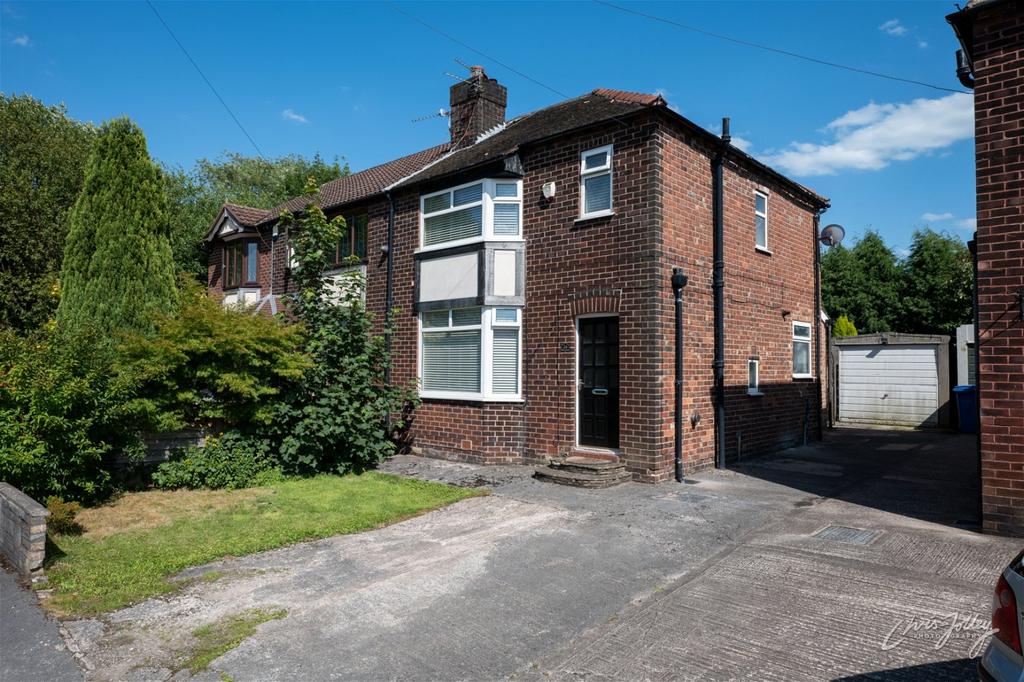 Rydal Avenue, Hazel Grove, Stockport SK7 5AW 3 bed semidetached house