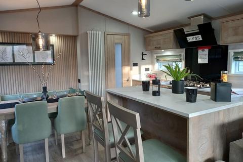 2 bedroom lodge for sale, Garstang Lancashire