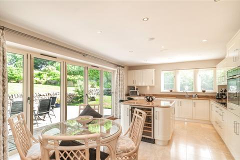 4 bedroom detached house for sale, Drake Hill Lane, Bingley, West Yorkshire, BD16