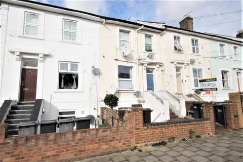 2 bedroom flat for sale, Villiers Road, Isleworth, TW7