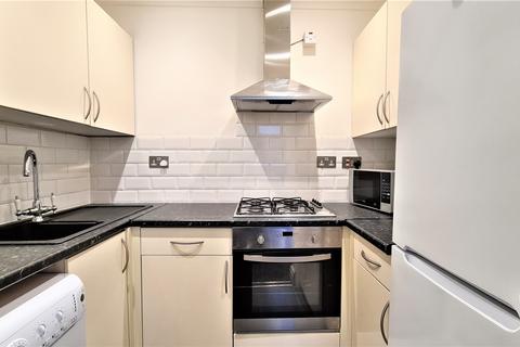 2 bedroom flat for sale, Villiers Road, Isleworth, TW7