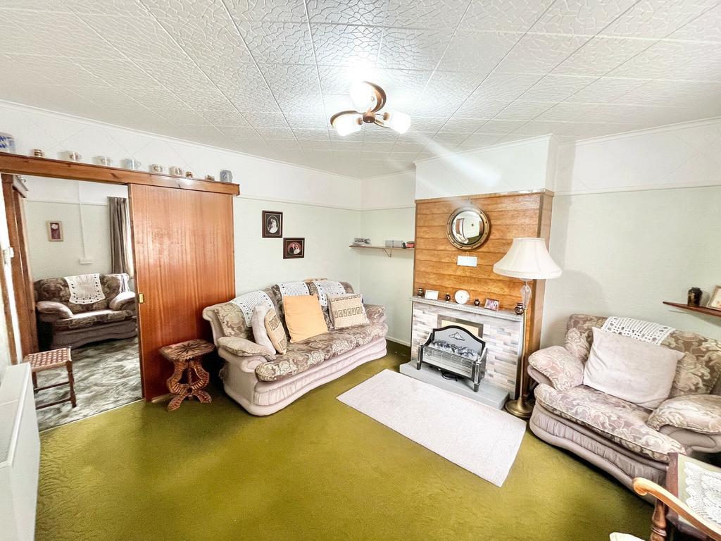 Gower View Road 3 bed detached house for sale £140,000