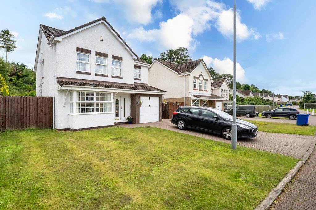 Castle Wemyss Drive, Wemyss Bay, PA18 4 bed detached house for sale £
