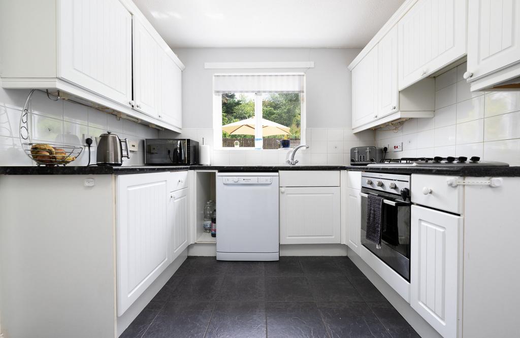 Castle Wemyss Drive, Wemyss Bay, PA18 4 bed detached house for sale £