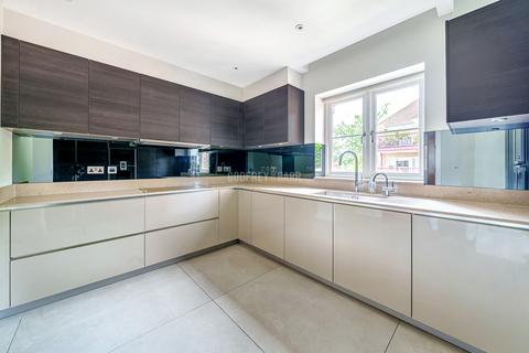 3 bedroom apartment for sale, Hammers Lane, Mill Hill NW7