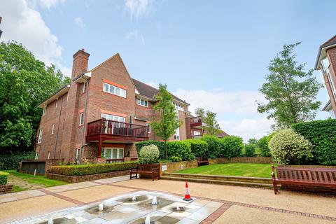 3 bedroom apartment for sale, Hammers Lane, Mill Hill NW7