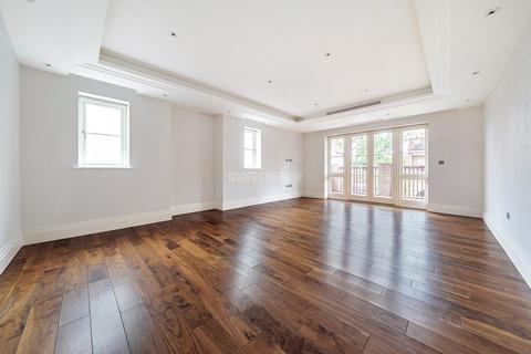 3 bedroom apartment for sale, Hammers Lane, Mill Hill NW7