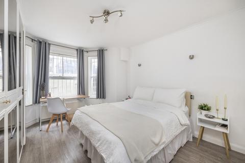 2 bedroom flat for sale, Hatherley Grove, Notting Hill