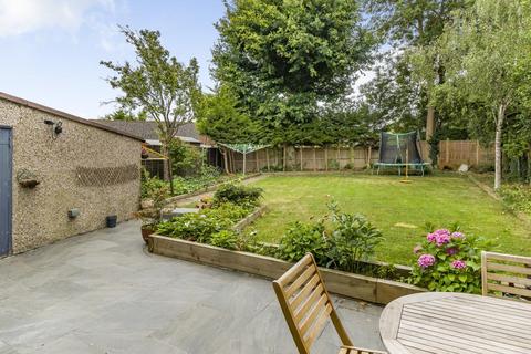 60 Lorne Gardens, Croydon, CR0 7RY