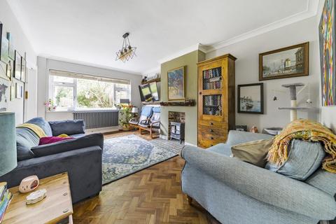60 Lorne Gardens, Croydon, CR0 7RY