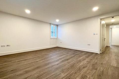1 bedroom apartment to rent, The Kilns, Warley Street, Brentwood, Essex, CM13