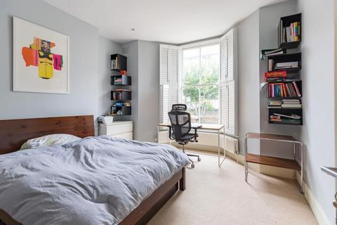 2 bedroom flat to rent, Brooke Road, Stoke Newington, N16
