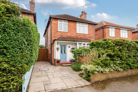 3 bedroom detached house for sale, Whitemore Road, Guildford, Surrey, GU1