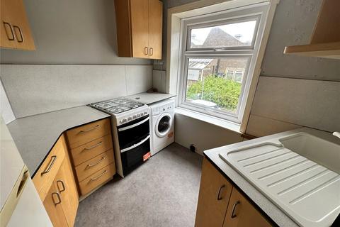 2 bedroom apartment to rent, Lower Slack, Wainstalls, Halifax, HX2