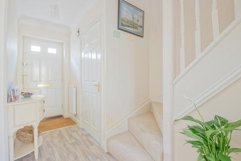 7 Cherry Tree Way, Carterton, OX18 1GE